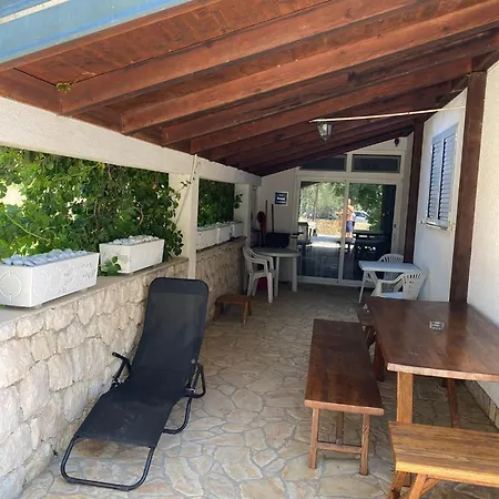 Nika Apartamento Vrsi